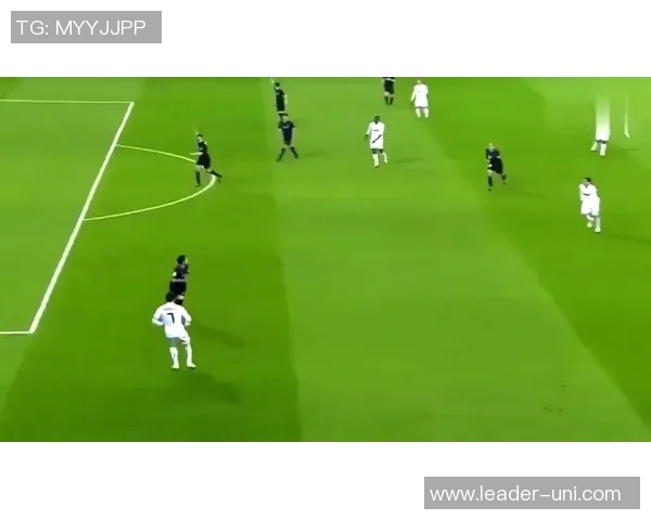 全球足球巨星盘点:那些改变历史的外国足球明星们