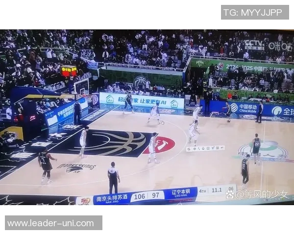 精彩回顾男篮对阵雄鹿的激烈对抗录像回放全程分析与精彩瞬间分享 精彩回顾男篮对阵雄鹿的激烈对抗录像回放全程分析与精彩瞬间分享